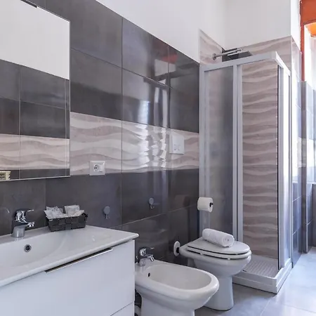 Rione Emanuele Iii - 4 Bedroom * Naples