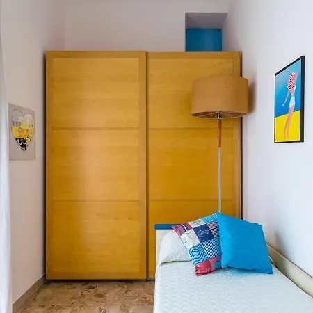 Apartment Rione Emanuele Iii - 4 Bedroom *