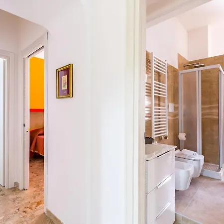 Rione Emanuele Iii - 4 Bedroom Naples